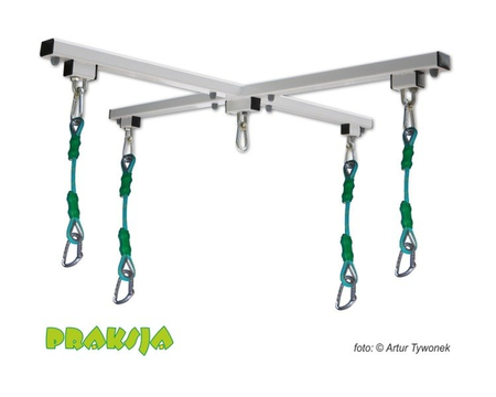 Krzyżowy uchwyt sufitowy z dedykowanymi linami zaczepowymi™ - Praksja