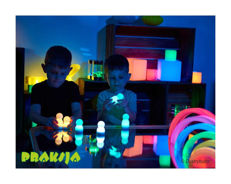 Zabawka sensoryczna świecące ludziki (6 szt.) – TTS®