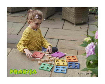 Drewniany tęczowy sorter kształtów – Tickit®