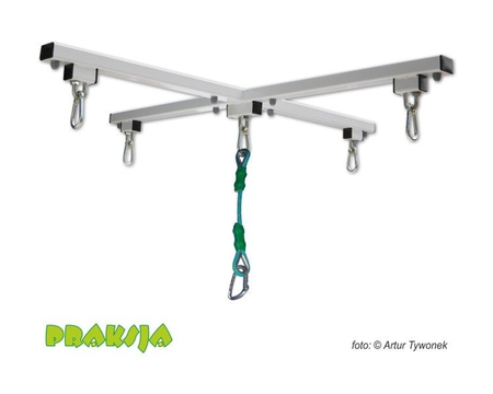 Krzyżowy uchwyt sufitowy z dedykowanymi linami zaczepowymi™ - Praksja